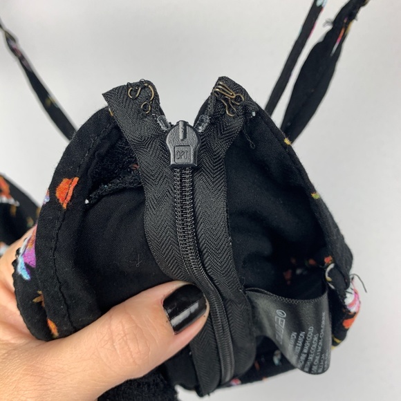 URBAN OUTFITTERS Black Floral Smocked Bustier Crop Top Small - Picture 5 of 7